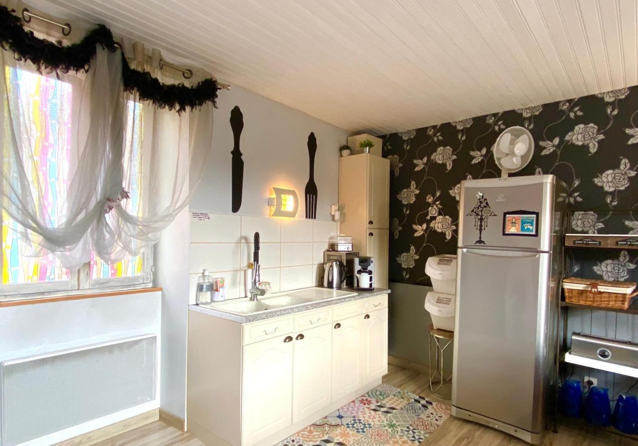 Bed & Breakfast La Clef Des Songes - Climatisees - Centre - Parking Gratuit - Piscine, Et Massages A 400metres Sarlat-la-Canéda