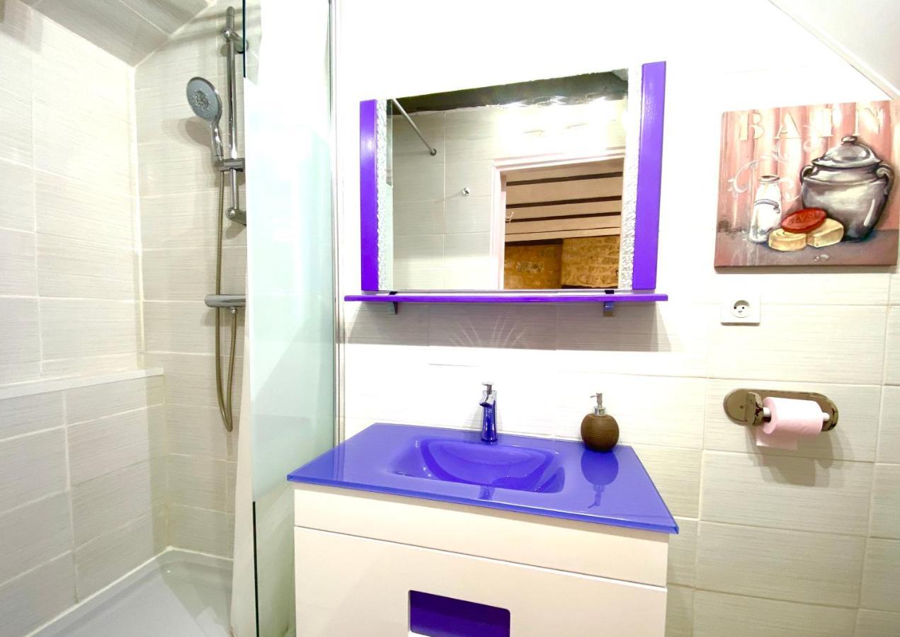 La Clef Des Songes - Climatisees - Centre - Parking Gratuit - Piscine, Et Massages A 400metres Bed & Breakfast 3*
