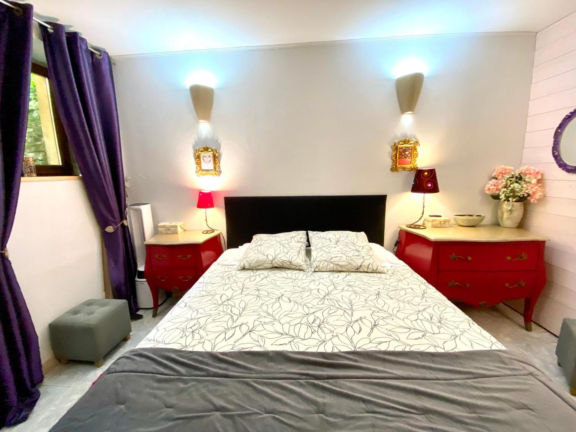 La Clef Des Songes - Climatisees - Centre - Parking Gratuit - Piscine, Et Massages A 400metres