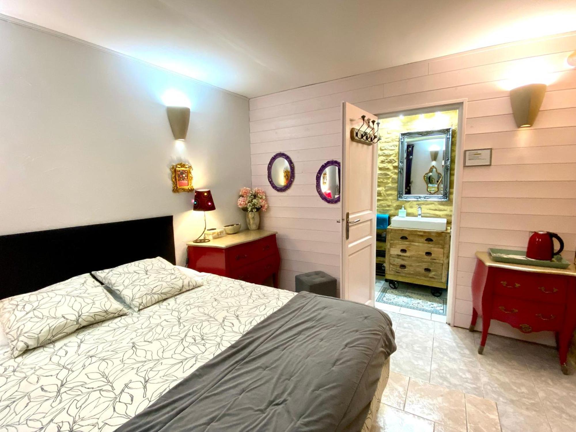 La Clef Des Songes - Climatisees - Centre - Parking Gratuit - Piscine, Et Massages A 400metres