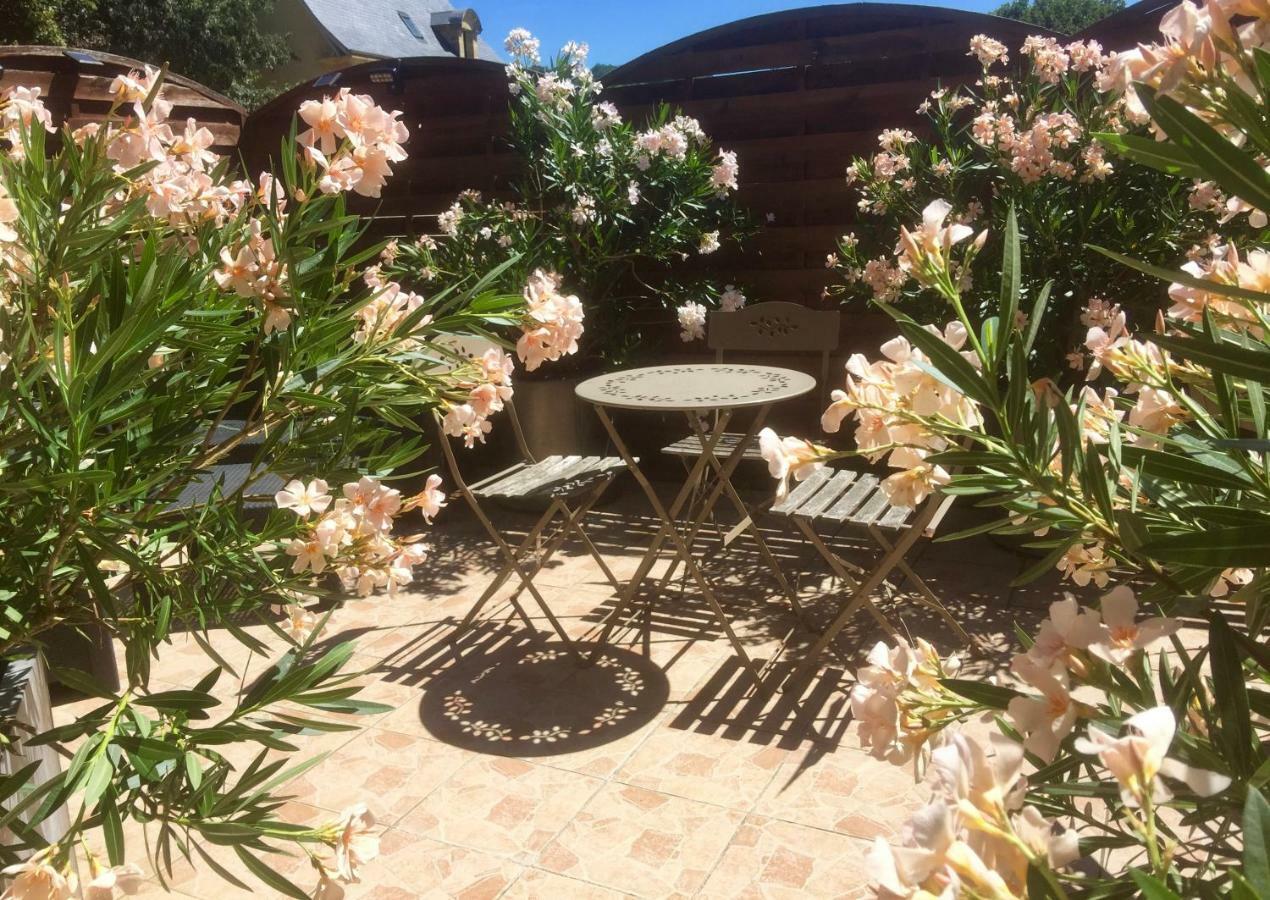 Bed & Breakfast La Clef Des Songes - Climatisees - Centre - Parking Gratuit - Piscine, Et Massages A 400metres 3*